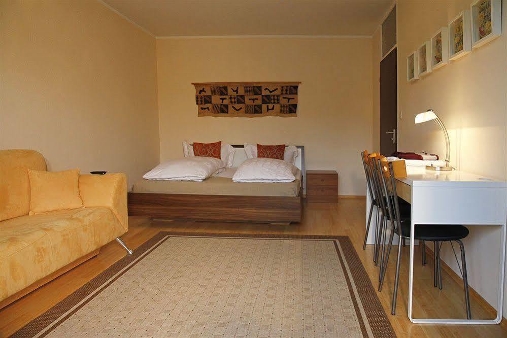 East Park Baumkirchner Str 18 Appartement *